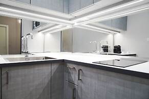 Milan Retreats - Central Station