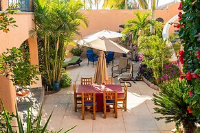 Casa Kootenay Waterfront BnB