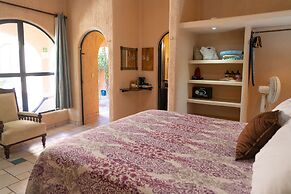 Casa Kootenay Waterfront BnB