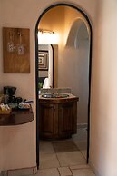 Casa Kootenay Waterfront BnB