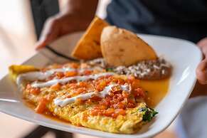 Casa Kootenay Waterfront BnB