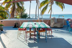 Casa Kootenay Waterfront BnB