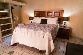 Casa Kootenay Waterfront BnB