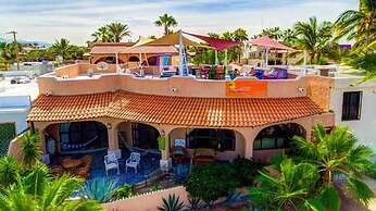 Casa Kootenay Waterfront BnB