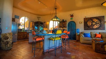 Casa Kootenay Waterfront BnB