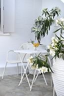 Kanale's Rooms and Suites