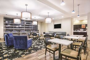 La Quinta Inn & Suites by Wyndham Karnes City - Kenedy