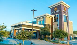 La Quinta Inn & Suites by Wyndham Karnes City - Kenedy