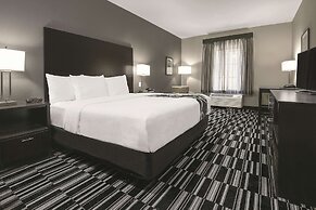 La Quinta Inn & Suites by Wyndham Fort Worth West - I-30