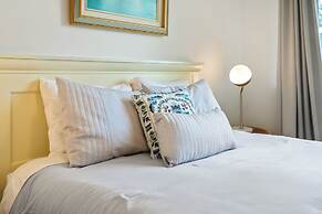 Vineyard Villa Bed & Breakfast