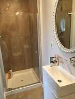 Vineyard Villa Bed & Breakfast