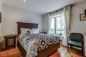 Vineyard Villa Bed & Breakfast