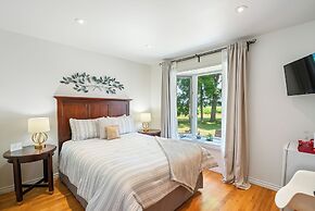 Vineyard Villa Bed & Breakfast