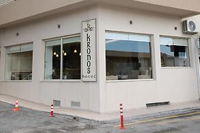 Kronos Hotel
