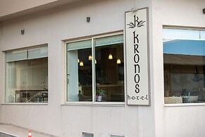 Kronos Hotel
