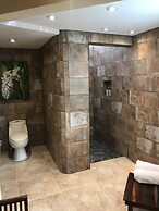 Hotel Tamarindo Village