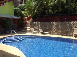 Hotel Tamarindo Village