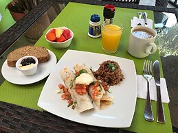 Hotel Tamarindo Village