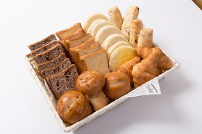 Ariston Inn Kanda Kitakyushu Airport