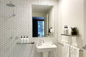 Bay Breeze Boutique Accommodation