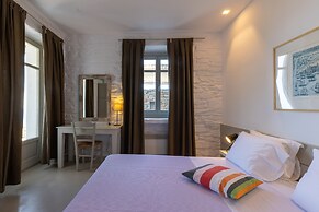 Kea Village Suites & Villas
