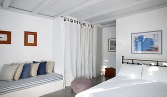 Kea Village Suites & Villas