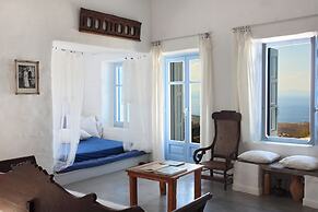 Kea Village Suites & Villas