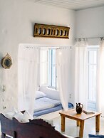 Kea Village Suites & Villas