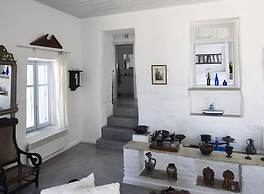 Kea Village Suites & Villas