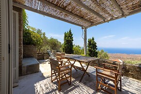 Kea Village Suites & Villas