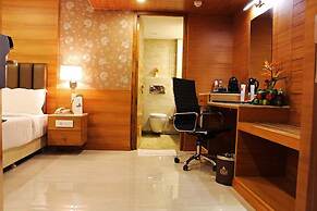 Hotel Chennai Le Palace