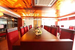 Hotel Chennai Le Palace