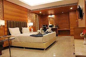 Hotel Chennai Le Palace