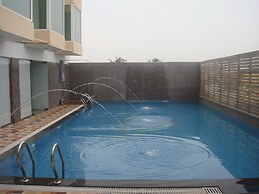 Hotel Chennai Le Palace