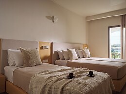 Atlantis Hotel