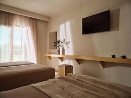 Atlantis Hotel
