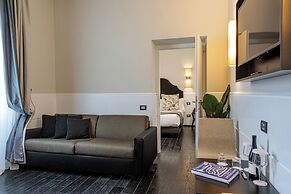 The Independent Suites