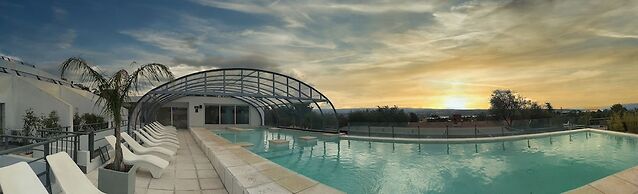 Pinares Panorama Suites & Spa