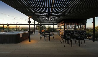 Pinares Panorama Suites & Spa