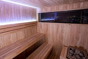 Pinares Panorama Suites & Spa