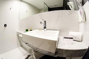 Pinares Panorama Suites & Spa