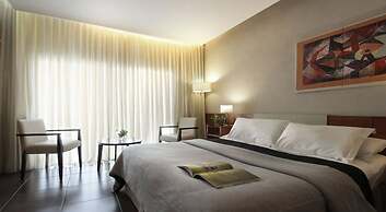 Pinares Panorama Suites & Spa