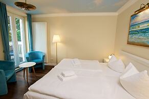 Panorama Hotel Lohme