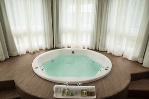 Carballo Hotel & SPA