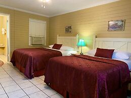 Lakeside Inn and Cafe