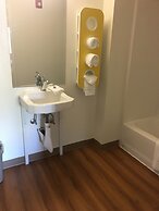 Motel 6 Bremerton, WA