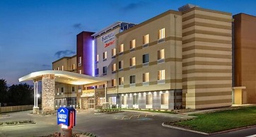 Fairfield Inn & Suites St. Louis Pontoon Beach/Granite City