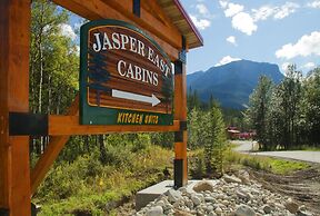 Jasper East Cabins