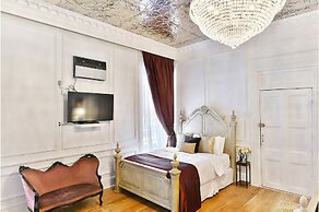 French Quarter Mansion