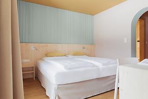 Hotel Mari Pop